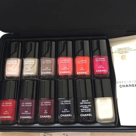 chanel nail varnish gift set.